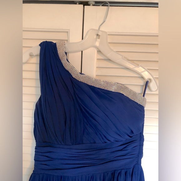 Prom Dress - Picture 2 of 4